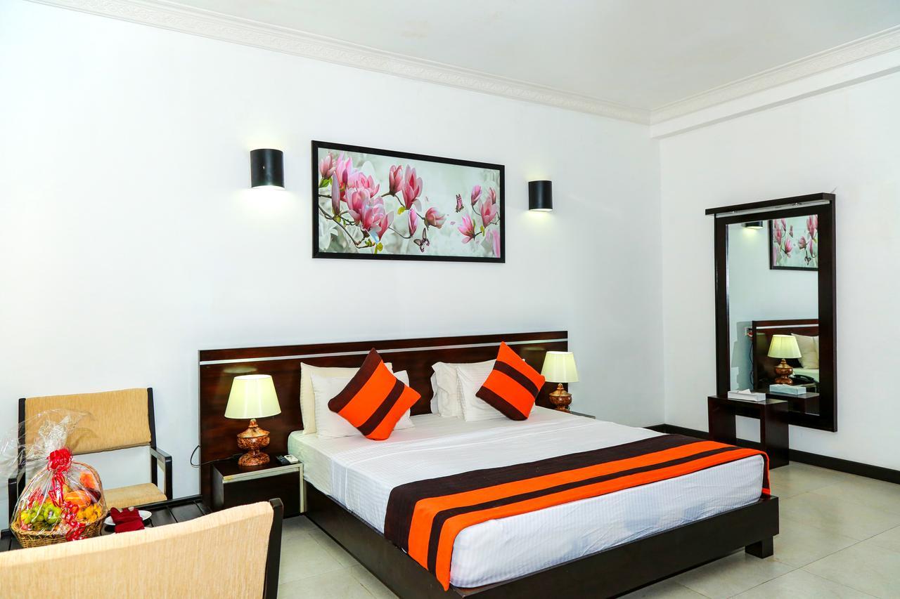 โอ๊ค เรย์ เอลเลแฟนต์ เลค Hotel สิกิริยา ภายนอก รูปภาพ