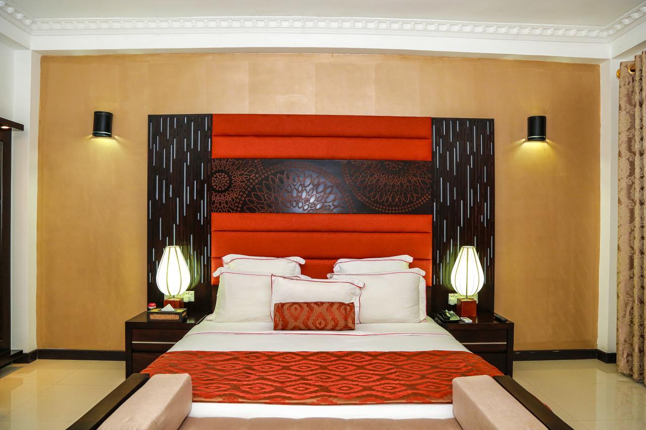 โอ๊ค เรย์ เอลเลแฟนต์ เลค Hotel สิกิริยา ภายนอก รูปภาพ